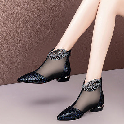 Stiefel aus Mesh und weichem Leder mit niedrigem Absatz