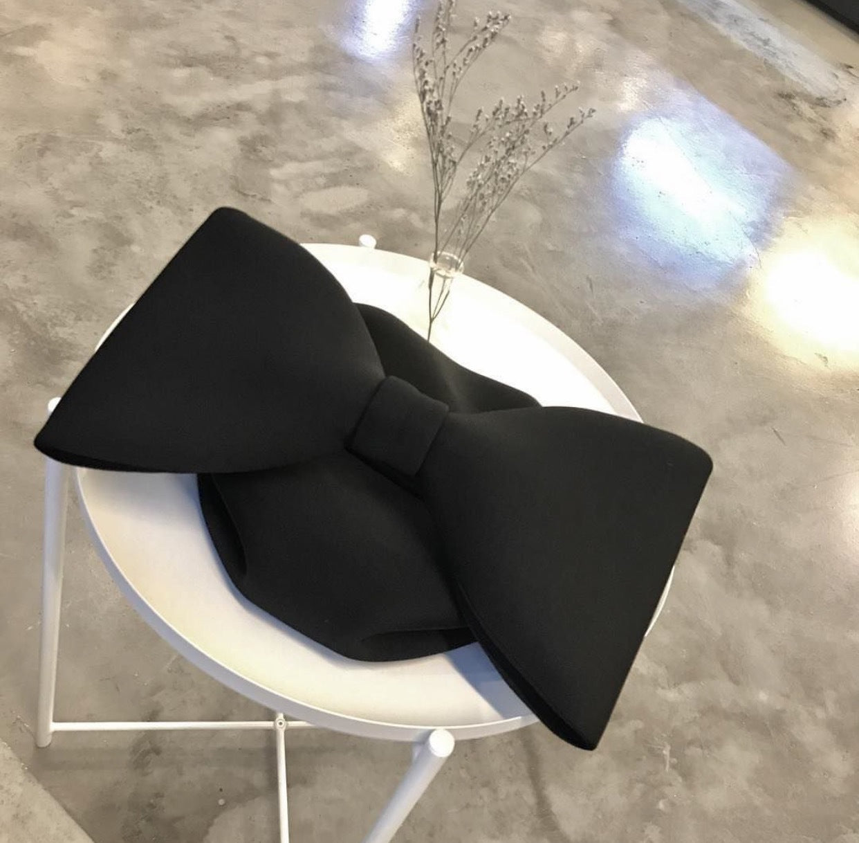 Large Bow Cloth Handbag