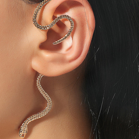 Snake-shaped Zircon Ear Cuff Earring (1 Piece)