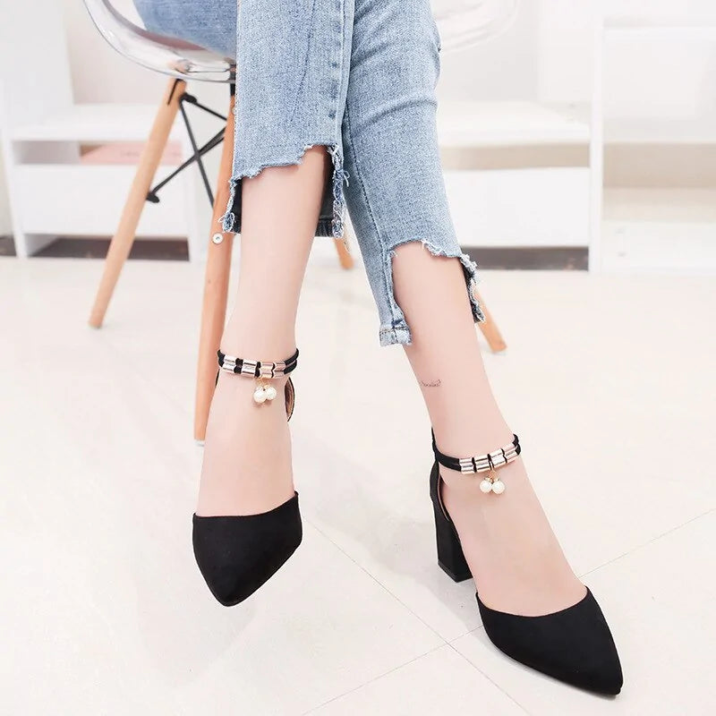 Pearl Buckle Thick Mid-heel Shoes