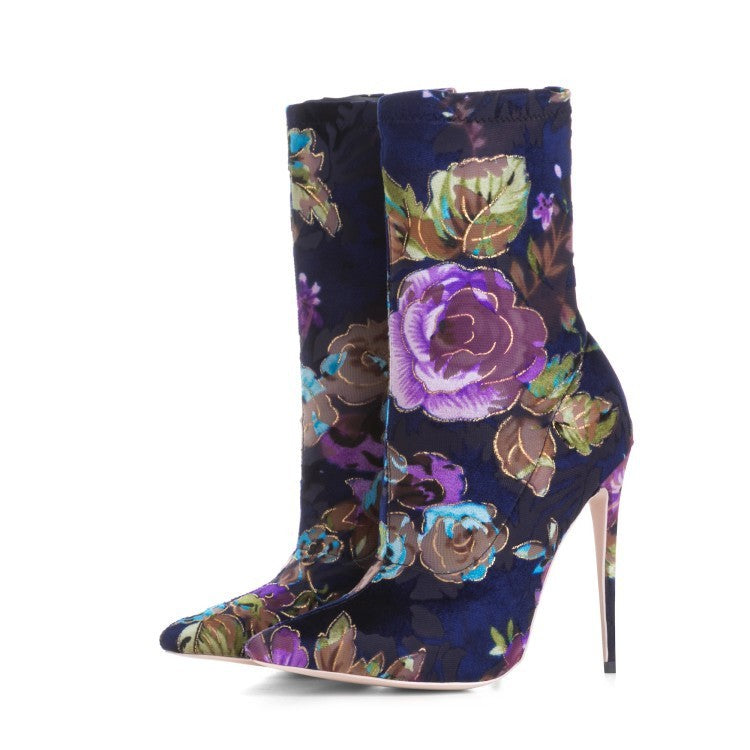 Stiefel mit Blumenmuster