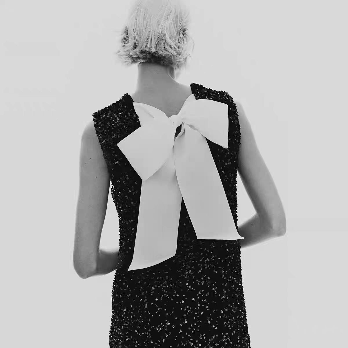 Sequin Back Bow Sleeveless Dress