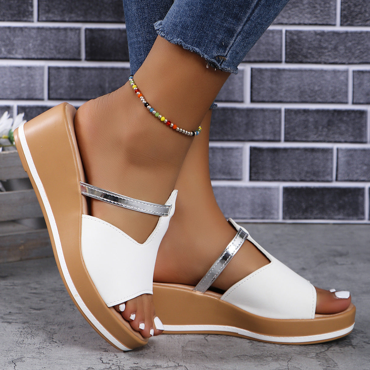 Peep-toe Thick Sole Wedge Sandals