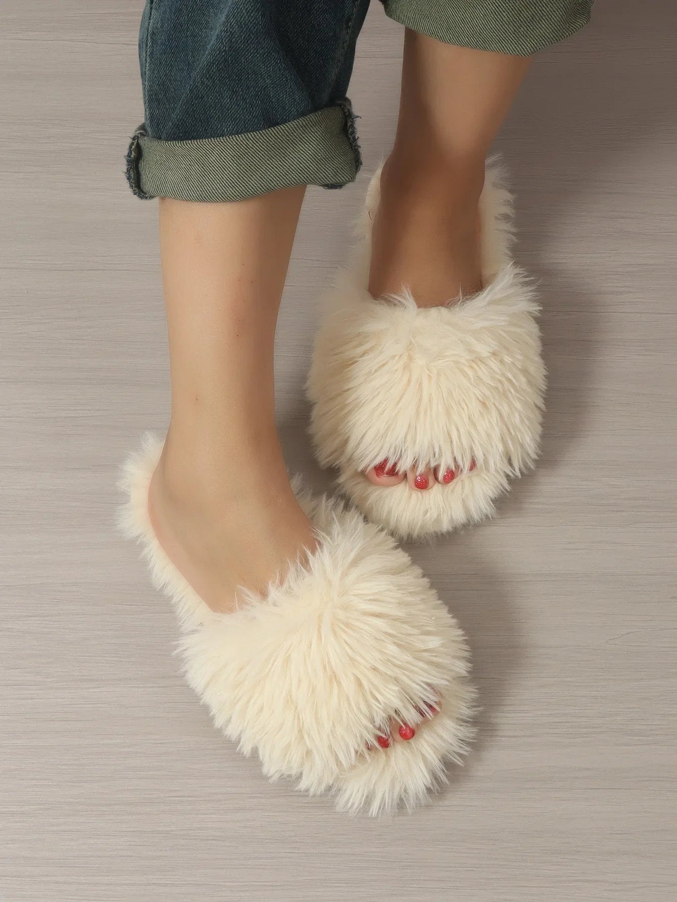 Plush Anti-slip Durable Warm Indoor Slippers