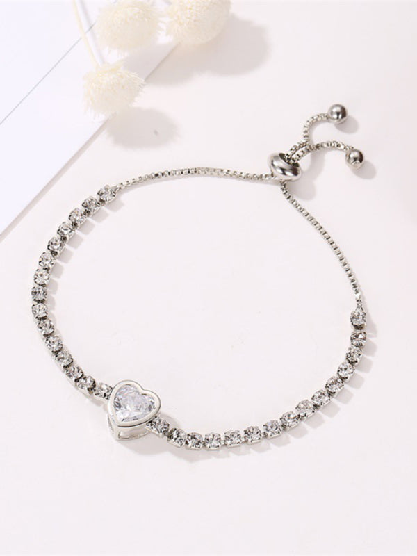 Pulsera de diamantes con circonitas en forma de corazón 