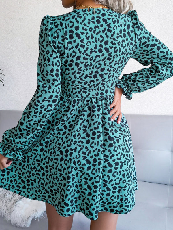 Leopard Print V-neck Pleated Waist Long Sleeve Dress