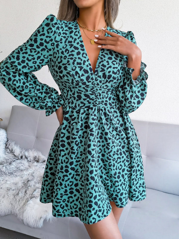 Leopard Print V-neck Pleated Waist Long Sleeve Dress