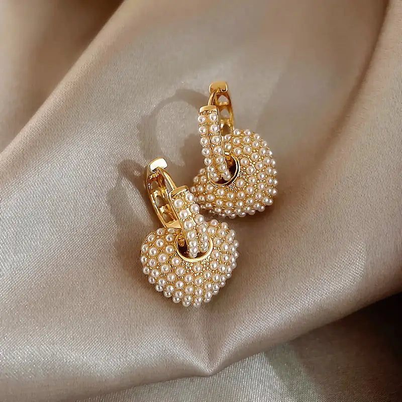 Pearl + Gold Heart Two-piece Earrings Set