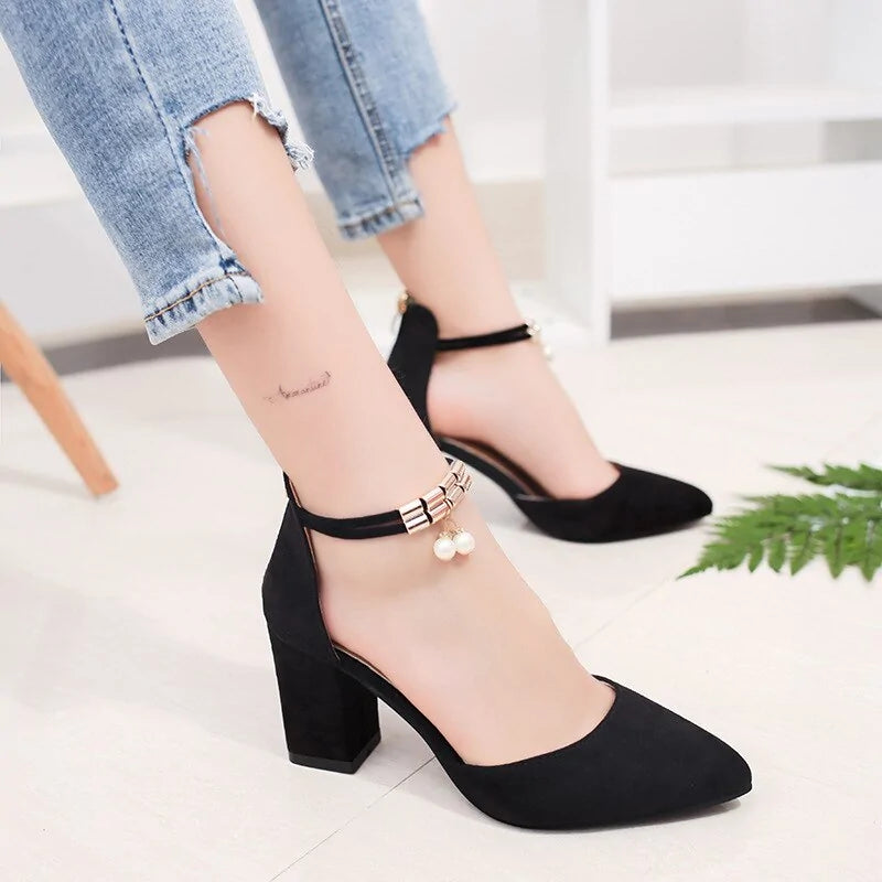 Pearl Buckle Thick Mid-heel Shoes