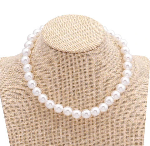 Round Pearl Necklace